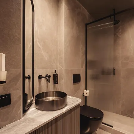 Zenith Premium Aparthotel