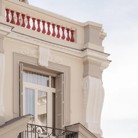 Zenith Premium Apart Otel