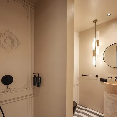 Zenith Premium アパートホテル