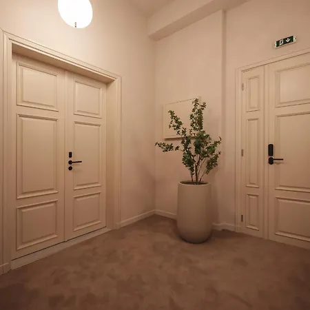 Ξενοδοχείο με διαμερίσματα Zenith Premium 4*