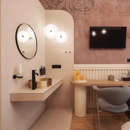 Zenith Premium 4*